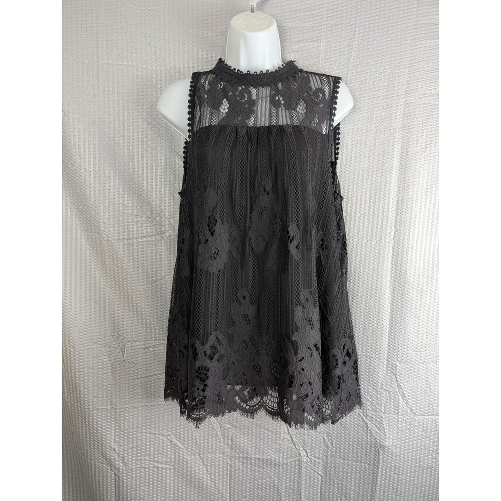 Altar'd State Women's Size L Gray Lace Overlay Sleeveless Swing Top Summer Work